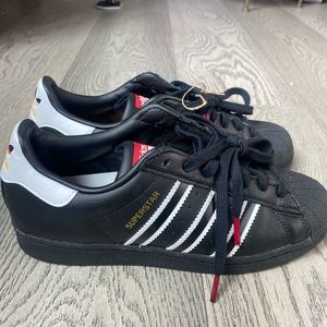 adidas sneakers black🖤